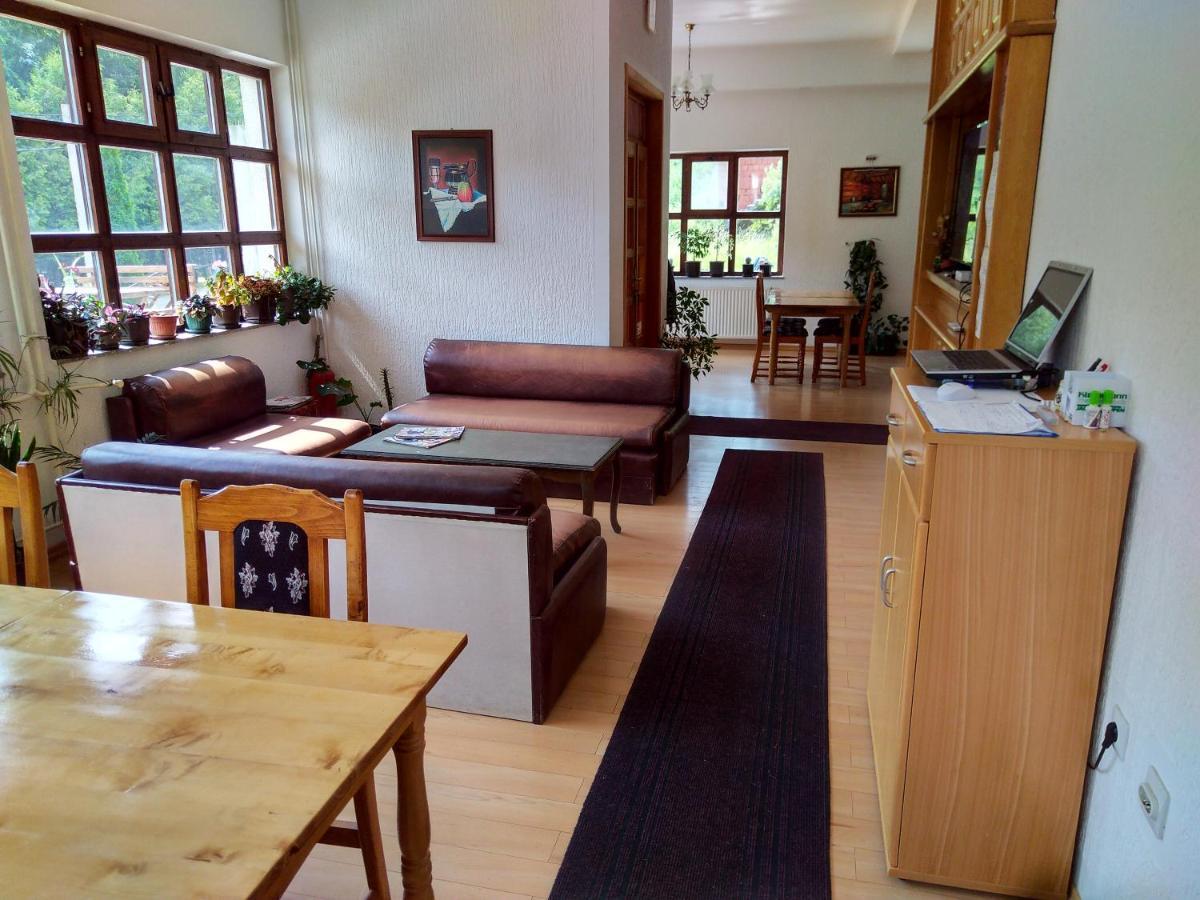 Apartments And Rooms Vicko Brzeće Extérieur photo