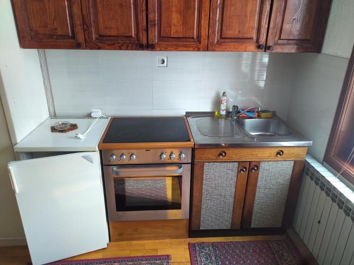 Apartments And Rooms Vicko Brzeće Extérieur photo