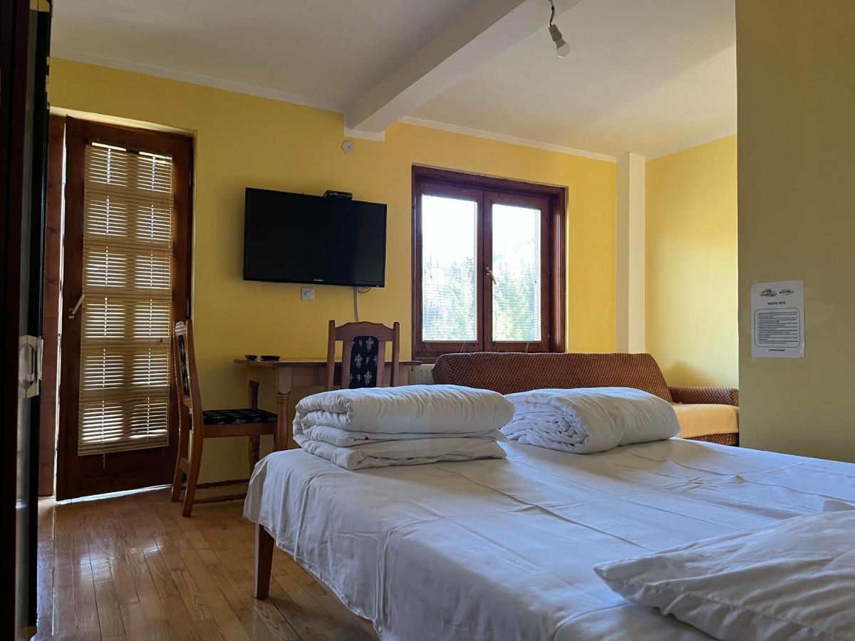 Apartments And Rooms Vicko Brzeće Extérieur photo