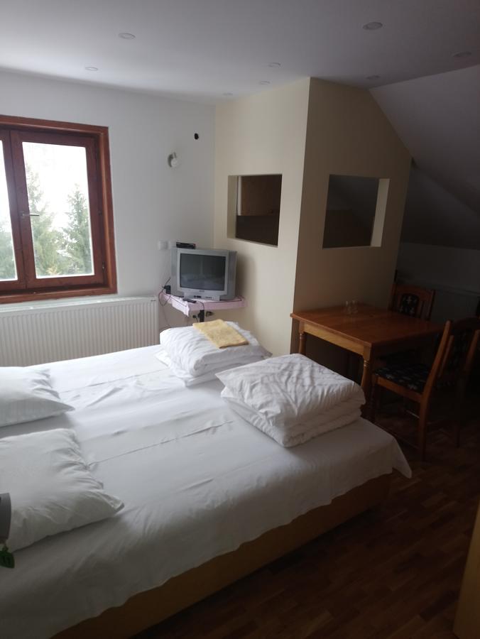 Apartments And Rooms Vicko Brzeće Extérieur photo