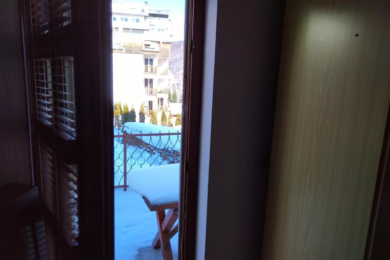 Apartments And Rooms Vicko Brzeće Extérieur photo