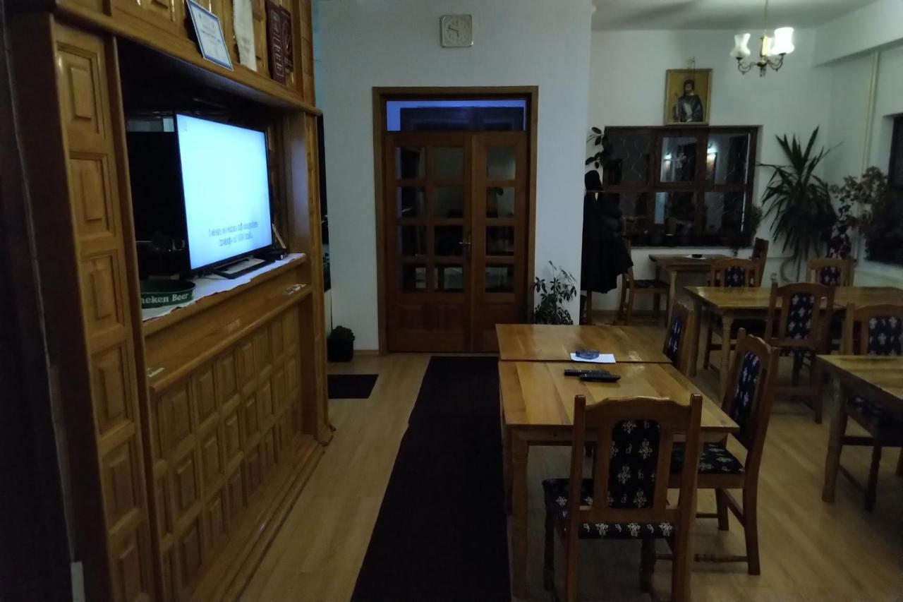 Apartments And Rooms Vicko Brzeće Extérieur photo